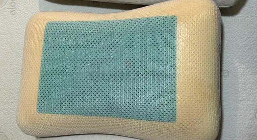The cooling gel memory foam pillow