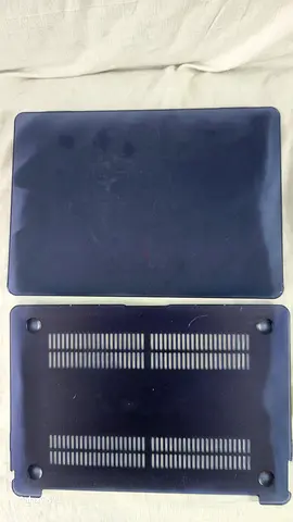 Mac bookAir 13 hard cover royal blue with silicon keypad