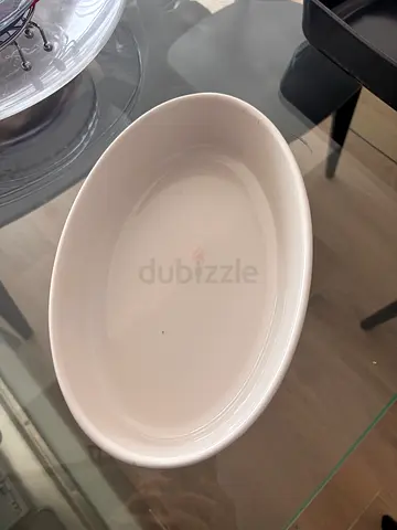 White Oval Ceramic Serving Platter - Good Condition for oven