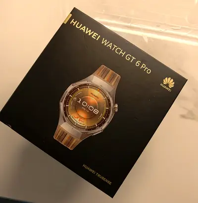 Huawei Watch GT 6 Pro - Complete with Box and receipt