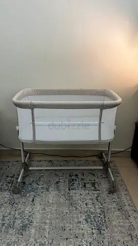 Baby bedside sleeper