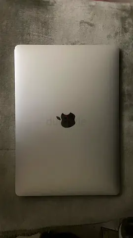 MacBook Pro 2018 i7 / 16GB / 256GB / 13-inch