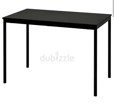 Dinning table and four Chairs