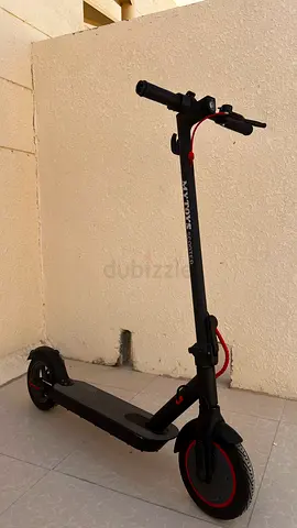 E-scooter - clean condition