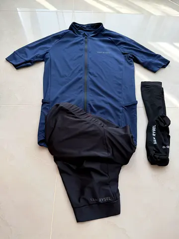 Cycling clothes Van Rysel