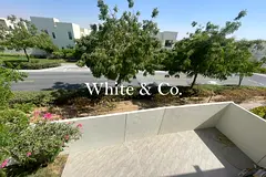 Single Row | Corner Unit | Park Backing