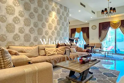 Priced To Sell| Huge BUA| Closed Kitchen