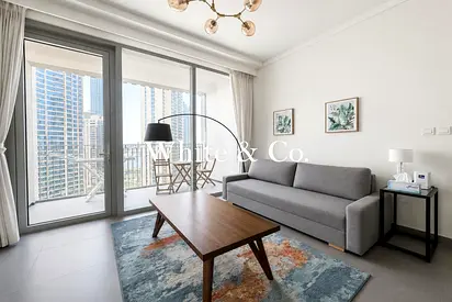 AVAILABLE NOW | CHILLER FREE | PARK VIEW