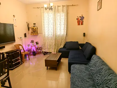 1BHK for sharing with Executive Bachelor