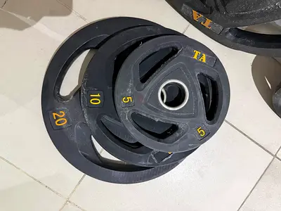 Set of Rubber Coated Weight Plates 70 kg  (5kg, 10kg, 20kg) - excellent condition