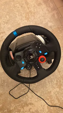 LOGITECH G29 steering wheel
