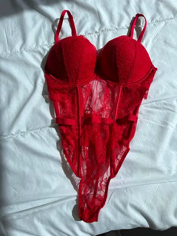 Victoria Secret Red Lace Bodysuit Lingerie - Size Small, New with tags