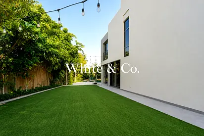 Modern Villa | Extended | Furnished Unit