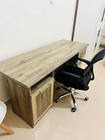 STUDY TABLE