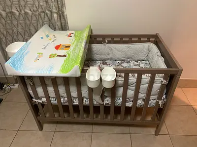 Wooden Baby Crib with Changing Pad