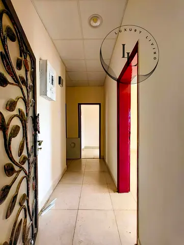 Lavish Dublex 2bhk villa is available in 38k with covered parking