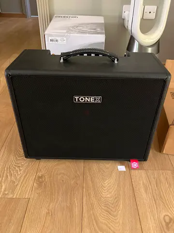 IK multimedia ToneX Cabinet 350 watts speaker  (New)