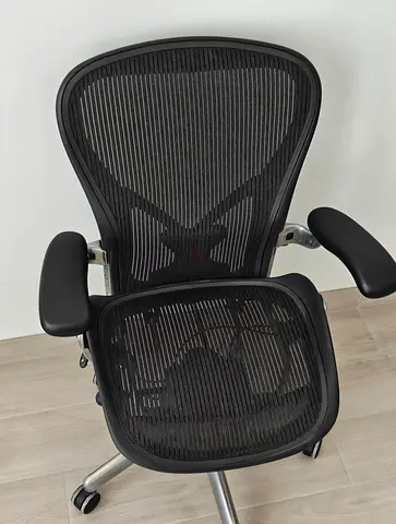 Herman Miller Aeron Classic Office Chair fully loaded size B