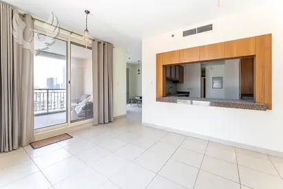 Vacant Soon | Lake View | Unfurnished | Terrace