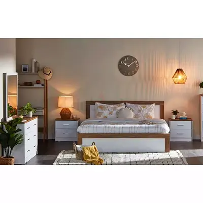 Modern Wooden Bedroom Set with Bedside Tables and Dresser