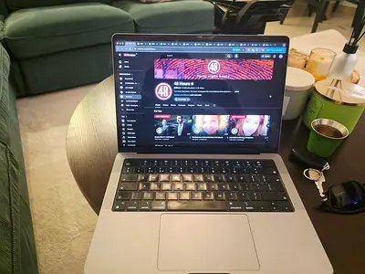 Excellent new condition Macbook 14 inch m1 pro 16gb going cheap