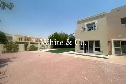 Vacant Now | Large Corner Plot | Upgraded