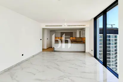 High Floor | Family Living | Downtown View