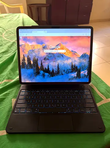 New iPad Air 13” M3 – with bill  Apple warranty with ESR Keyboard.