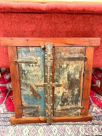 Vintage Reclaimed Wooden Wall Cabinet/Decorative Shutter (Small)