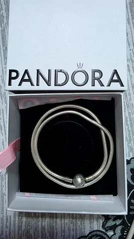 Pandora sterling silver snake chain bracelet with clasp - preowned