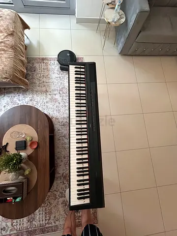 Yamaha keyboard piano