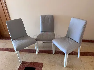 3  upholstered chairs BERGMUND IKEA