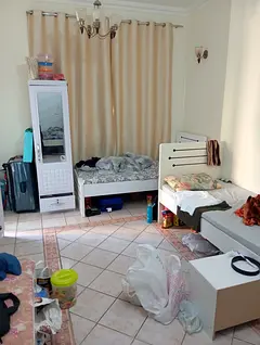 Executive bed space for boys
