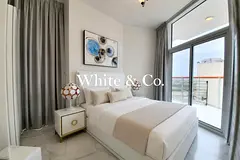 CANAL VIEW / FURNISHED / PRIME LOCATION