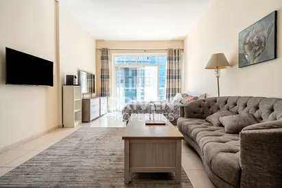 Fully Furnished | High Floor | 12 Cheques