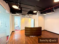 Crystal Tower | Sea view and Pool View | 3 Parkings