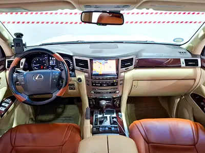 2012 Lexus LX-SERIES 照片 9