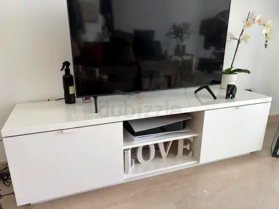 White TV Cabinet / Entertainment Unit - Modern Gloss Finish