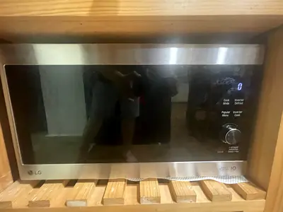 LG Microwave