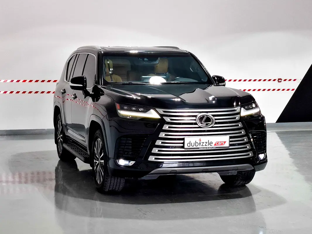 Lexus LX-Series 2024 — photo 1 of 17
