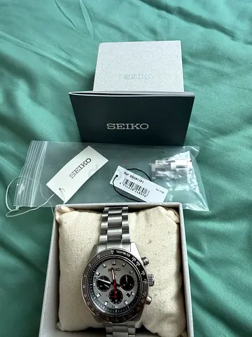 Seiko Chronograph Men’s Stainless Steel Watch with Box and Extras