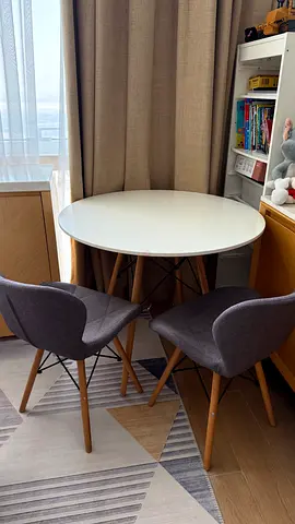 Modern Round Dining Table with 4 Grey Chairs