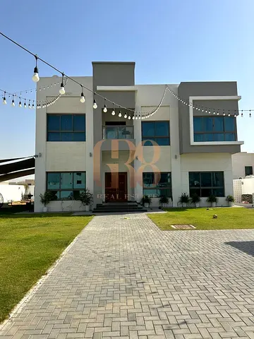 Spacious 4-Bedroom Villa | Family Living | Prime Al Khawaneej 2