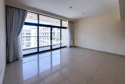 Pool Park View | Perfect Location | Available Now