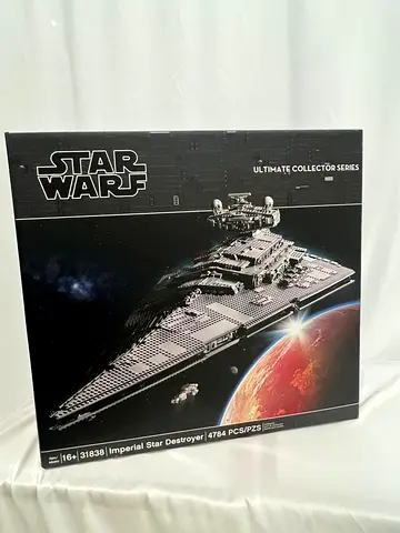 UCS Imperial Star Destroyer - 4,784pcs Collector Set (1.1 Meters Long)