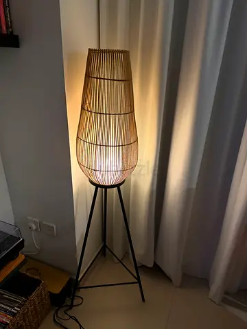 Designer Rattan Floor Lamp – Warm Ambient Lighting