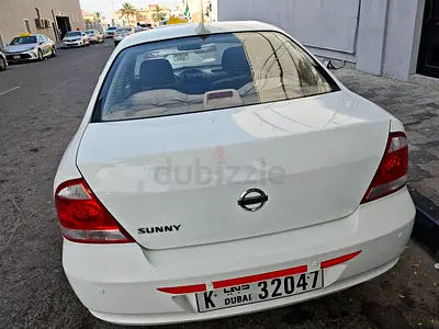 Reliable Nissan Sunny 2011 EX Saloon - GCC Specs - Excellent Condition