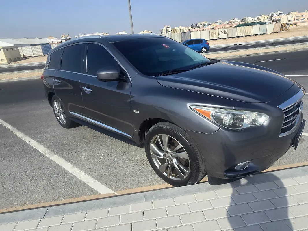 Infiniti QX60 2015 — photo 1 of 15