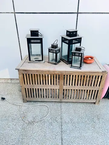 Wooden Outdoor Storage Bench with Decorative Lanterns