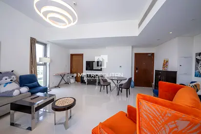 Bright & Spacious | Near Golf & Damac Hills Mall
